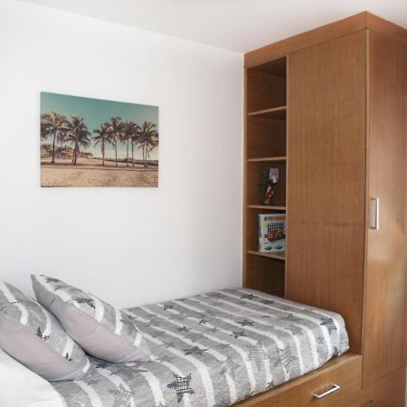 Apartamento Los Canarios Corcubión Екстериор снимка