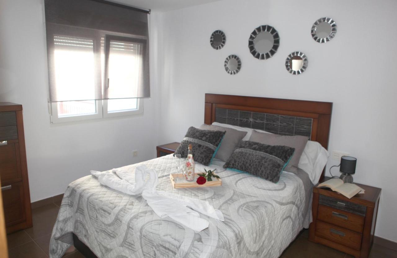 Apartamento Los Canarios Corcubión Екстериор снимка