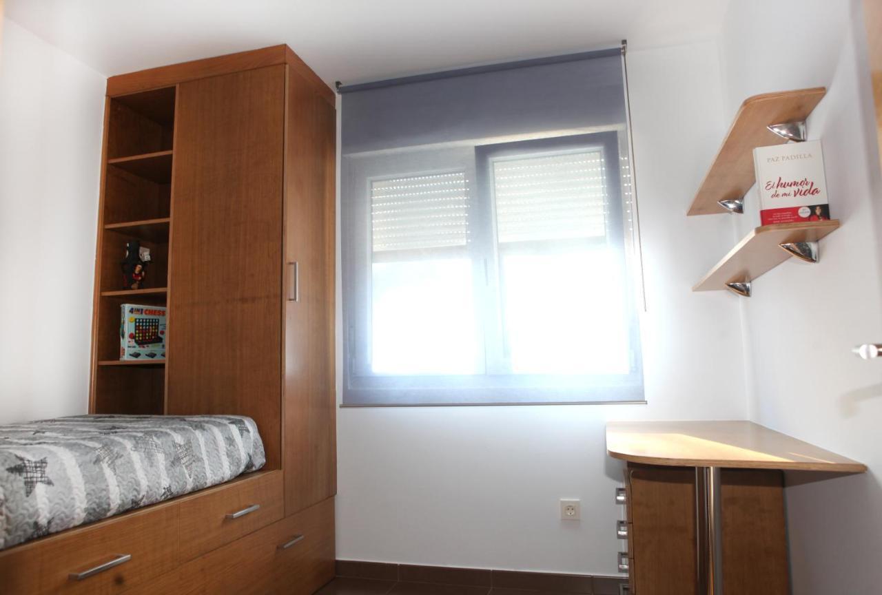 Apartamento Los Canarios Corcubión Екстериор снимка