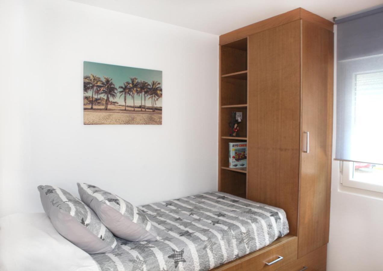 Apartamento Los Canarios Corcubión Екстериор снимка