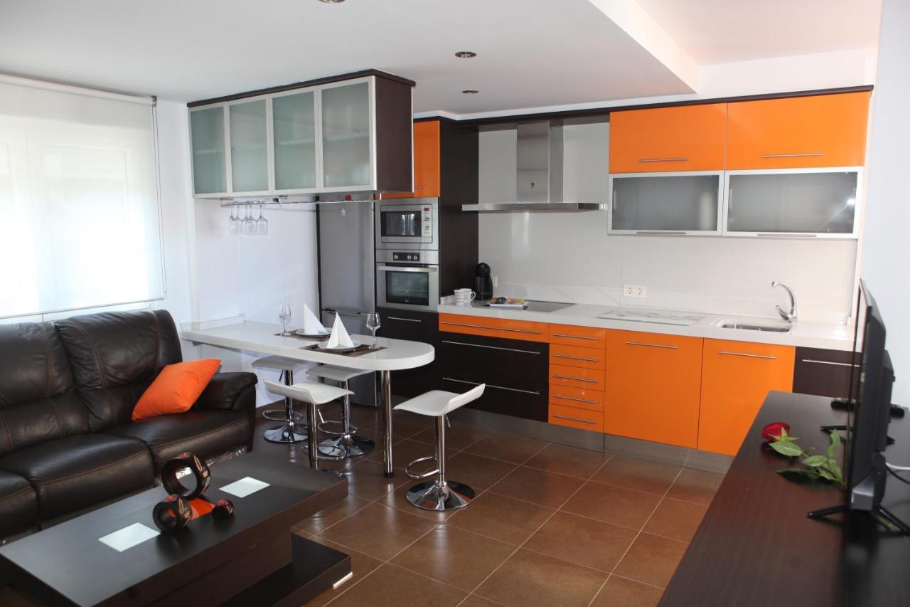 Apartamento Los Canarios Corcubión Екстериор снимка
